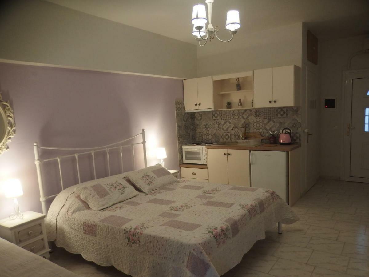 Christos Studios Zóla Kültér fotó
